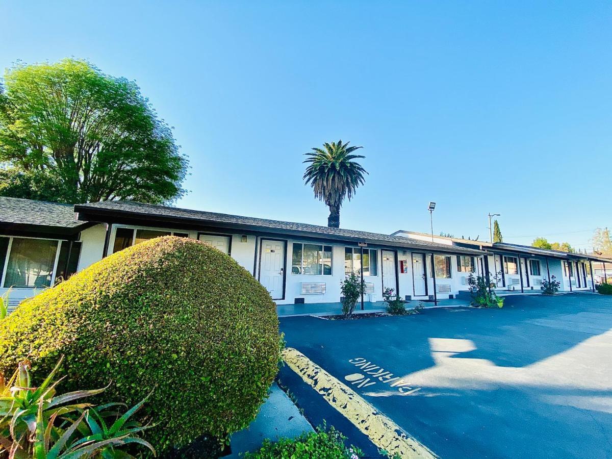 Casa Blanca Inn&Suites Whittier Exterior foto